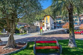 Red View Apartment in Ronco Sopra Ascona Ascona