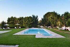 Villa John Dimeon With Private Pool