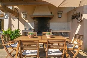 Can Pilos in Inca With 3 Bedrooms and 2 Bathrooms