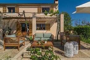 Can Pilos in Inca With 3 Bedrooms and 2 Bathrooms