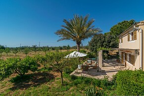 Can Pilos in Inca With 3 Bedrooms and 2 Bathrooms