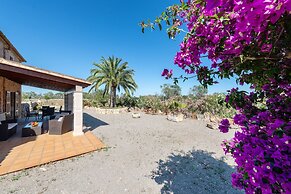 Can Miquel in Santa y