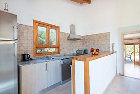 Can Miquel in Santa y