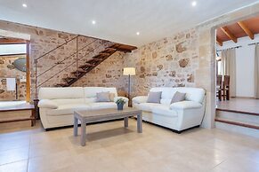 Can Miquel in Santa y