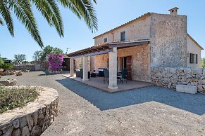 Can Miquel in Santa y