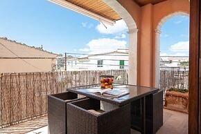 Can Joan Maria in Maria de la Salut