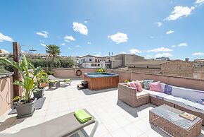 Can Joan Maria in Maria de la Salut