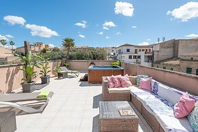 Can Joan Maria in Maria de la Salut