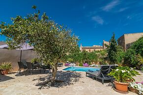 Can Tatau in Santany