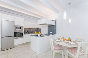 Es Reco in Costitx With 2 Bedrooms and 2 Bathrooms