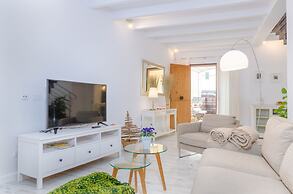 Es Reco in Costitx With 2 Bedrooms and 2 Bathrooms