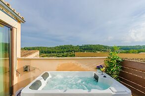 Es Reco in Costitx With 2 Bedrooms and 2 Bathrooms