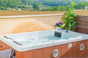 Es Reco in Costitx With 2 Bedrooms and 2 Bathrooms