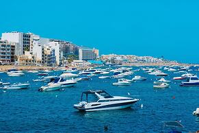 Modern Beautifull Pool And Sea Apt Qawra