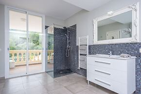 Casa Feliz in Provensals