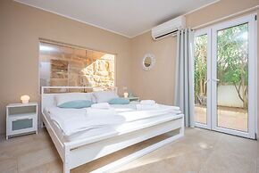 Casa Feliz in Provensals