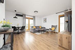 Bielawska Loft Apartment by Renters