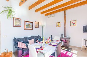 Sabor De Cas Ferrer in Montu ri