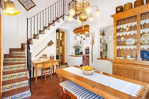 N Antiga in Sant Llu s