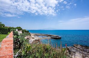 Villa Acqua Saracena by Wonderful Italy