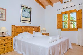 Son Barbot Can Robi Nou