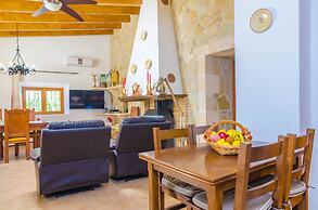 Son Vanrell in Montu ri