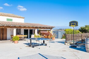 Son Vanrell in Montu ri