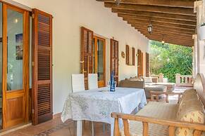 Pomeres 9 in Sa Coma