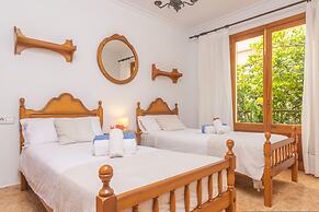 Pomeres 9 in Sa Coma