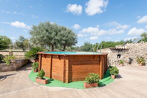 Son Rossinyol in Llub