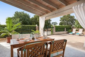 Son Rossinyol in Llub