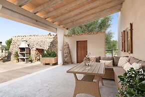 Son Rossinyol in Llub