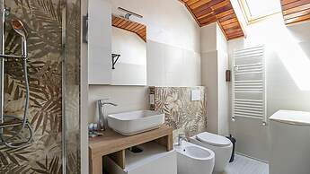 Rovani 14 in Monza With 1 Bedrooms and 1 Bathrooms