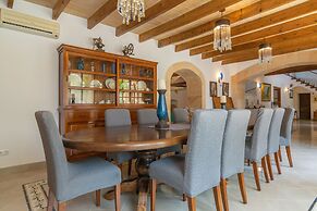 Son Arbo Gran in Algaida