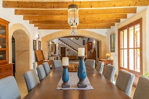 Son Arbo Gran in Algaida