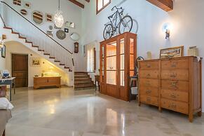 Son Arbo Gran in Algaida