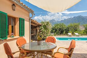 Villa Frontera in S Ller