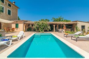 Villa Frontera in S Ller