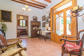 Villa Frontera in S Ller