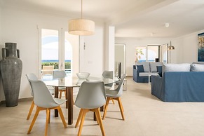 Villa Mila in Sant Llu s