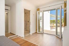 Villa Mila in Sant Llu s