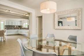 Villa Mila in Sant Llu s