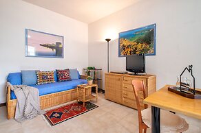 Sardinia RE - Lilium Central Flat