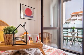 Sardinia RE - Lilium Central Flat