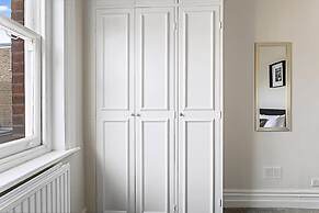 Serene 2BR - 3 Mins to Fulham Broadway