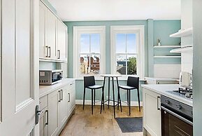 Serene 2BR - 3 Mins to Fulham Broadway