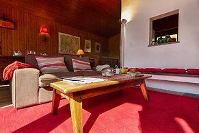 Chalet Dava La Via ski in ski out