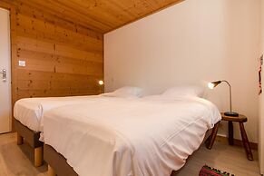Chalet Dava La Via ski in ski out