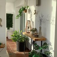 Pool Apt Calahonda 2 With Sea View