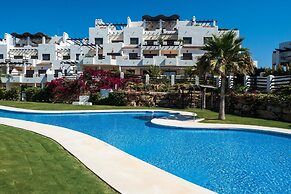 Sunset Golf Groundfloor Shared Pool